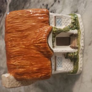 Vintage Otagiri Victorian Cottage Tea Cannister With Lid